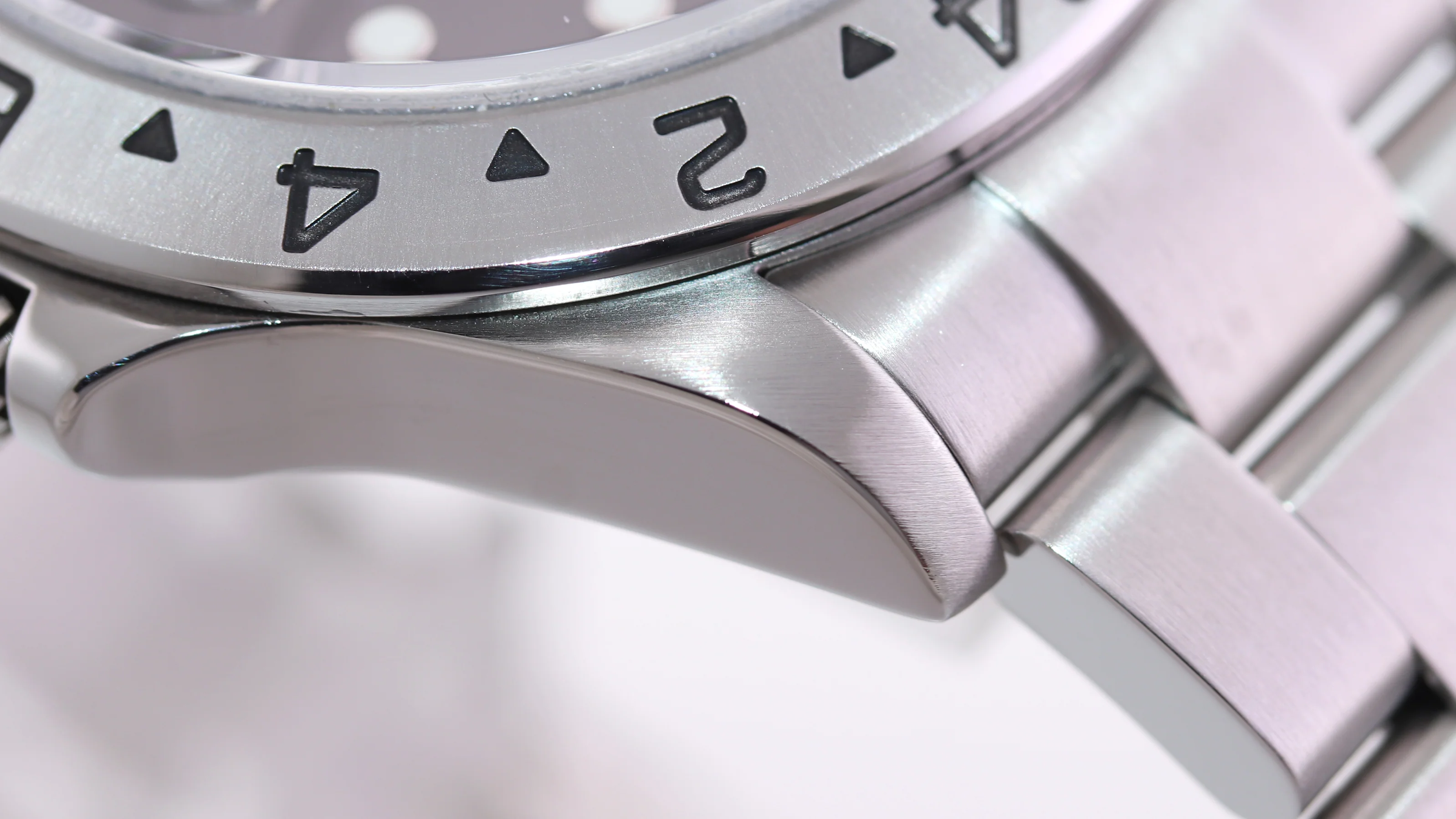 2004 MINT Rolex Explorer II 16570 Stainless Steel Black Date GMT 40mm Watch Box - Image 9