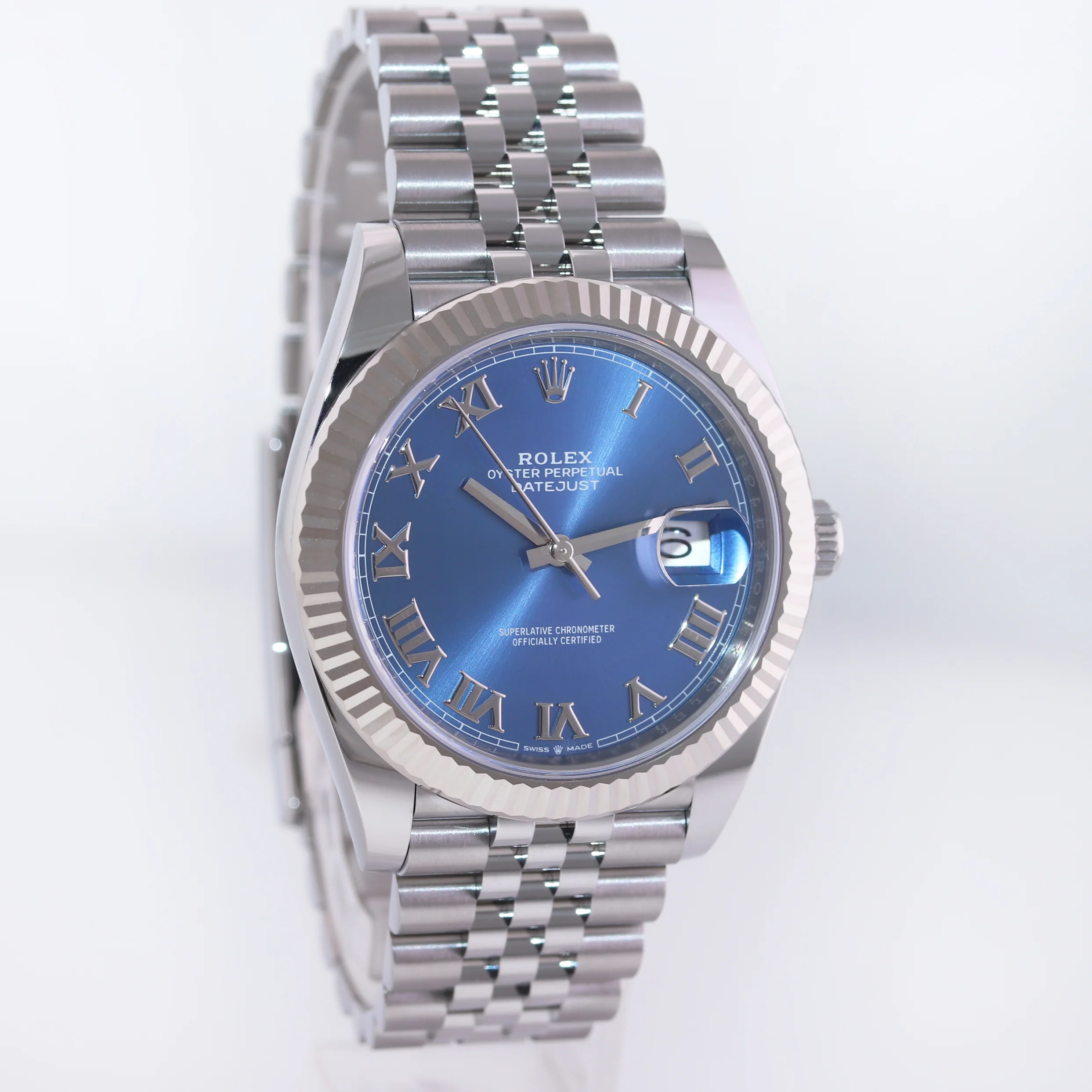 2022 MINT Rolex DateJust 41 41mm Blue Roman Jubilee Fluted 126334 Watch Box - Image 3