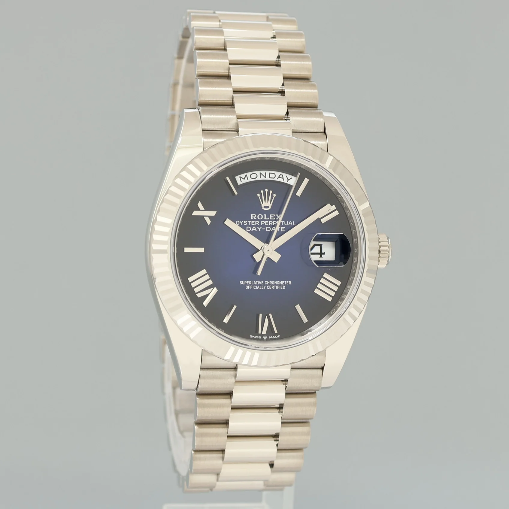 2025 MINT Rolex Day Date 40 White Gold Blue Ombre 228239 Watch Box - Image 3