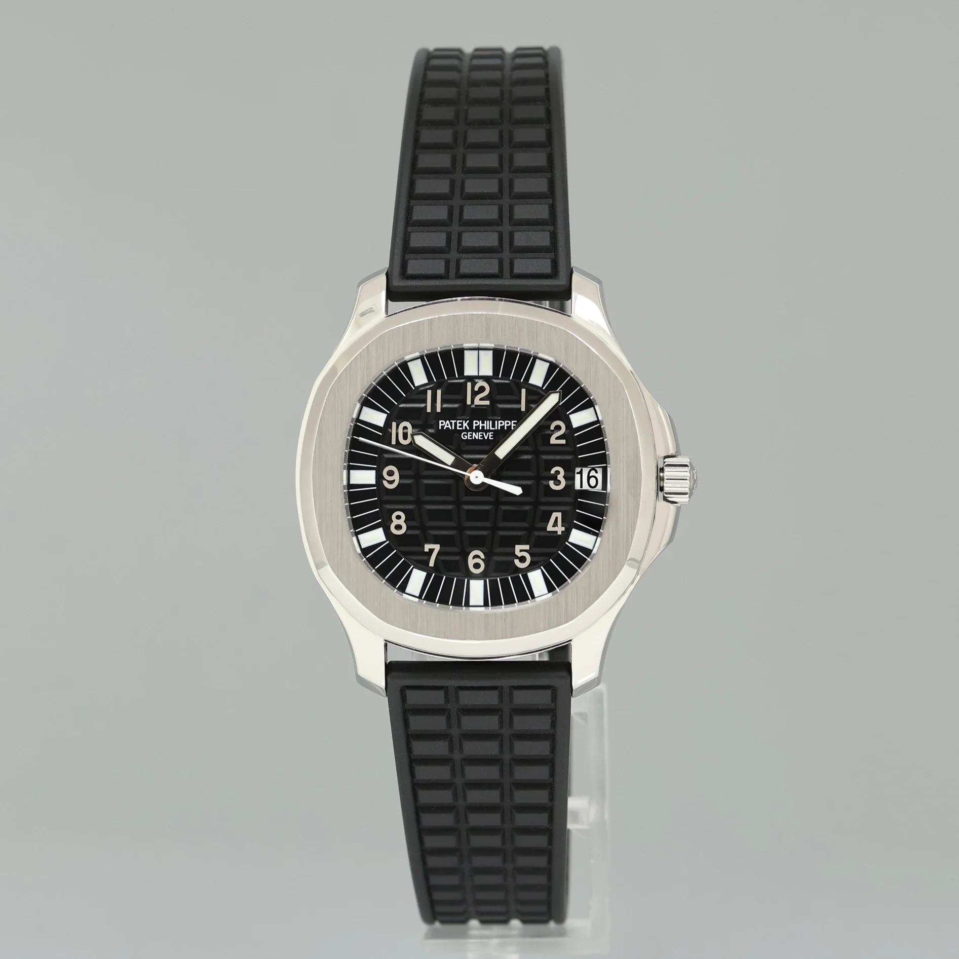 MINT PAPERS Patek Philippe Steel Aquanaut Black Rubber JUMBO 5065 38mm Watch - Image 2