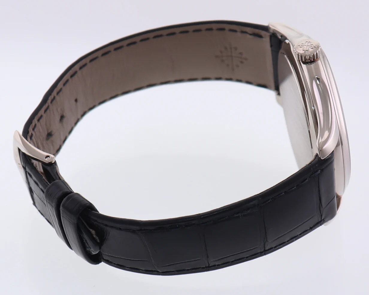 MINT Patek Philippe 5227G 39mm White Gold Black Dial Leather Watch Box - Image 5